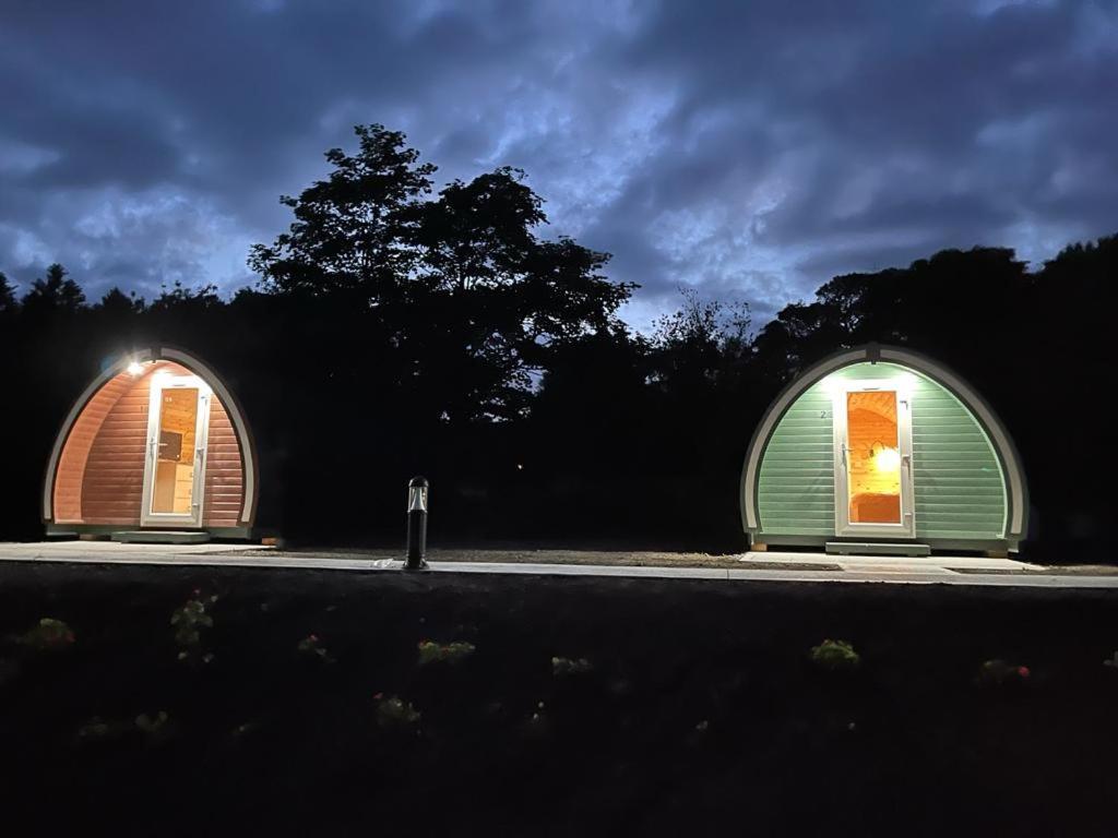 Hotel Berehaven Pods Castletownbere Esterno foto