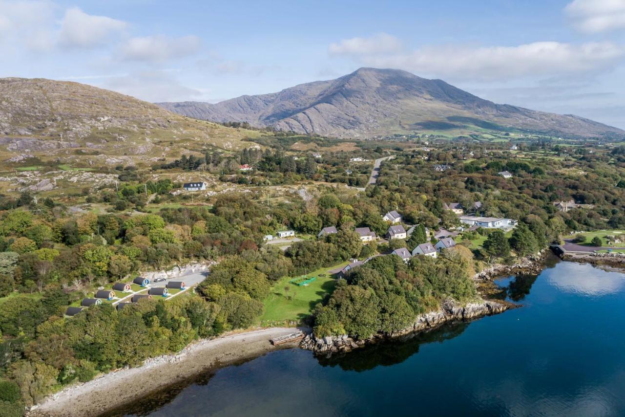 Hotel Berehaven Pods Castletownbere Esterno foto